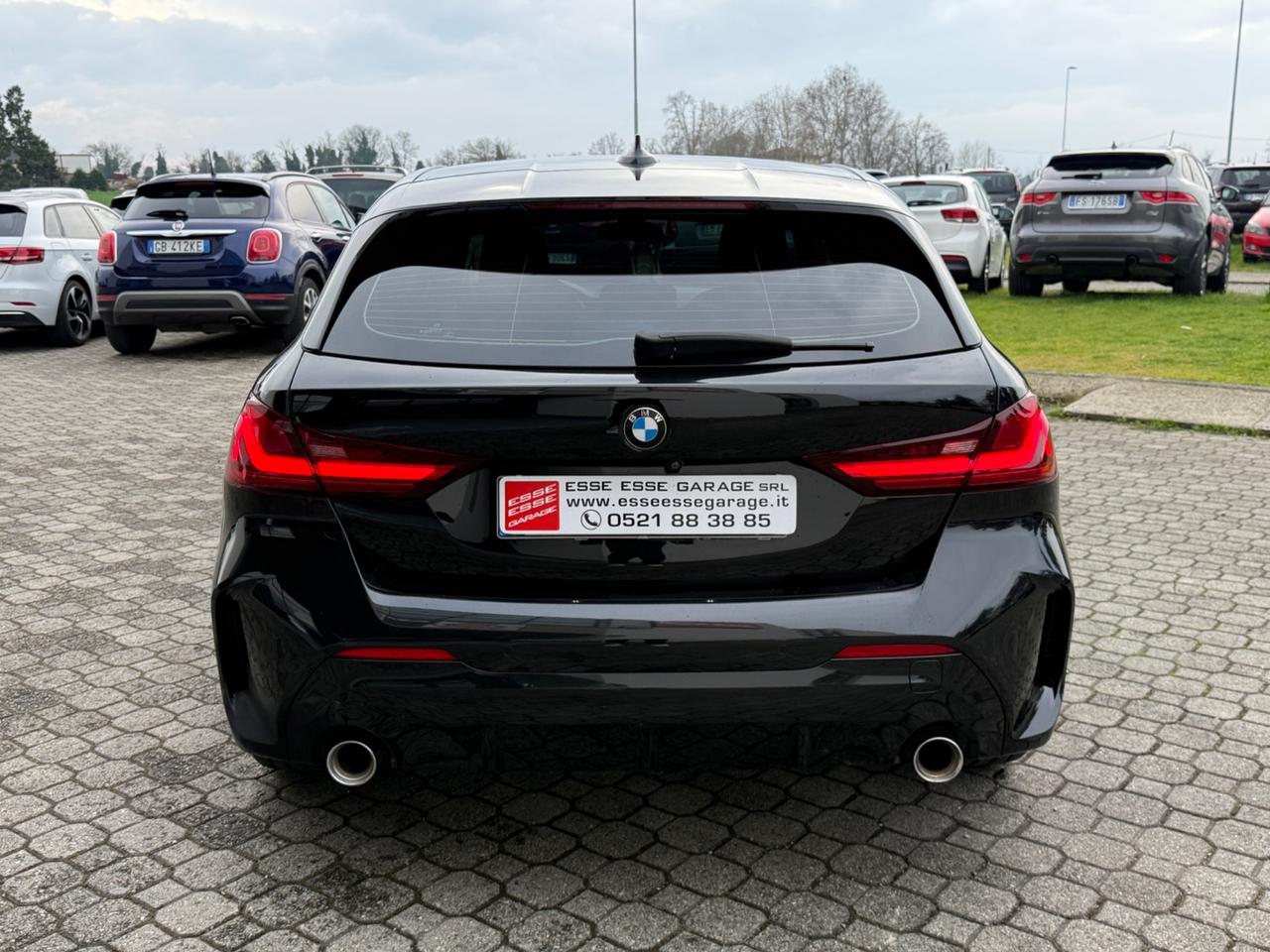 Bmw 118- 2.0d 5p. Msport | VOLANTE ALCANTARA