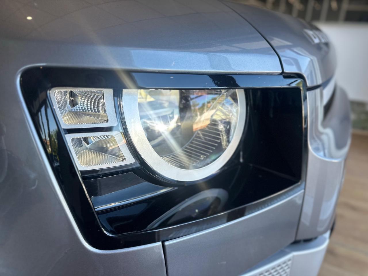 Land Rover Defender 110 3.0D I6 250 CV AWD Auto!