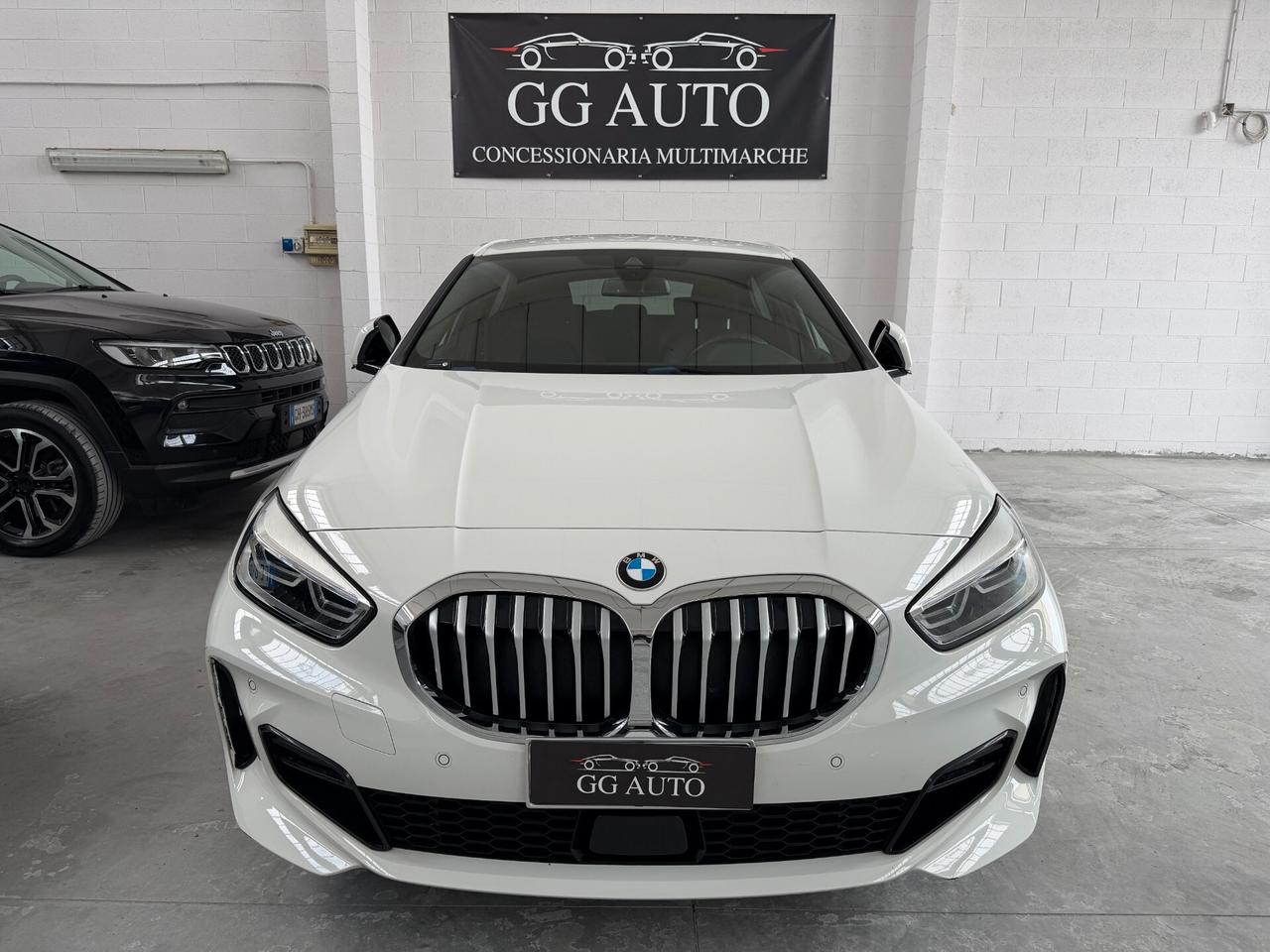 Bmw 118 118i 5p. Msport