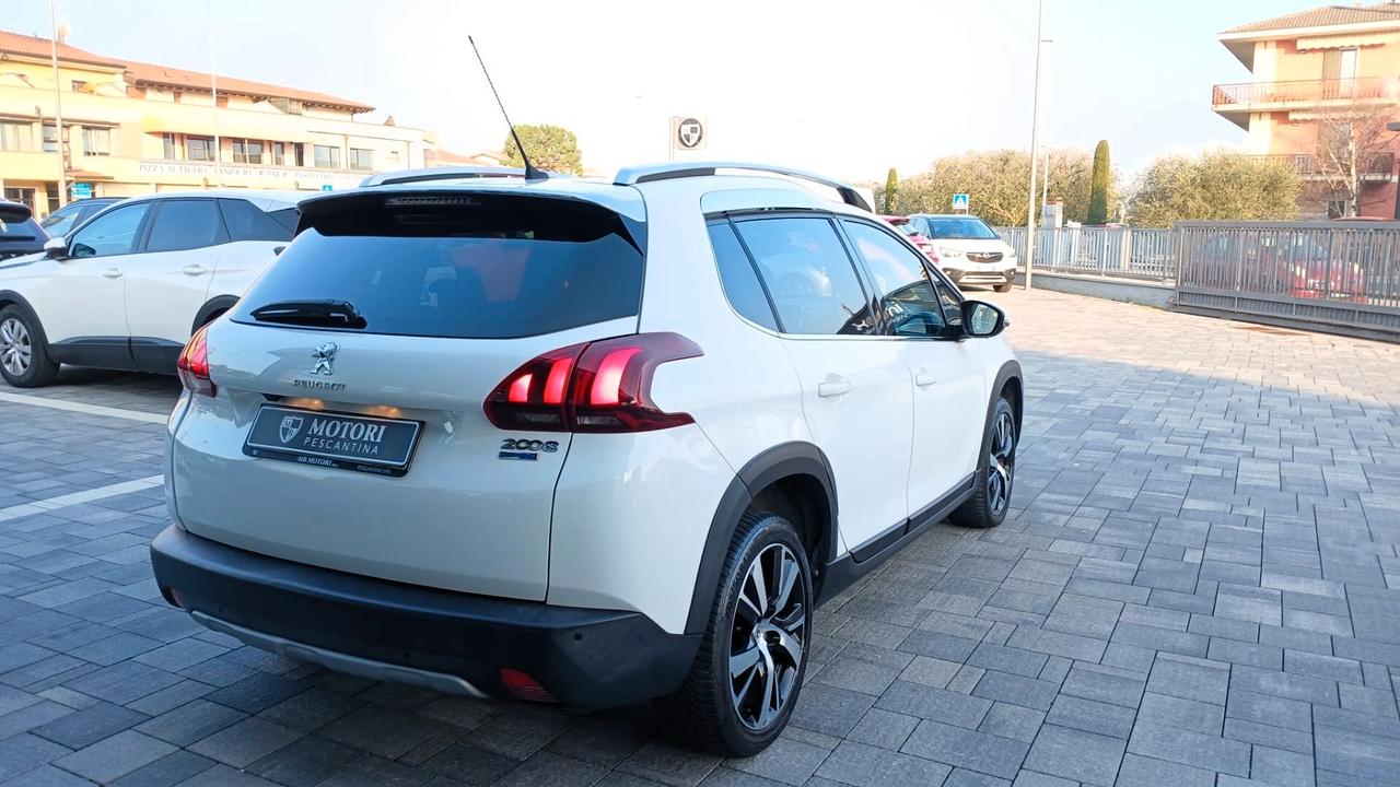 Peugeot 2008 BlueHDi 120 S&S Allure