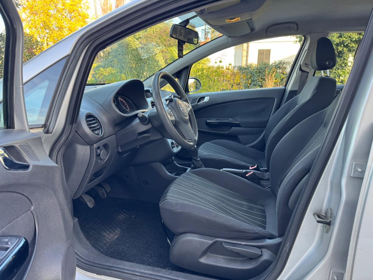 Opel Corsa 1.2 80CV 5 porte GPL-TECH Edition OK NEOPATENTATI