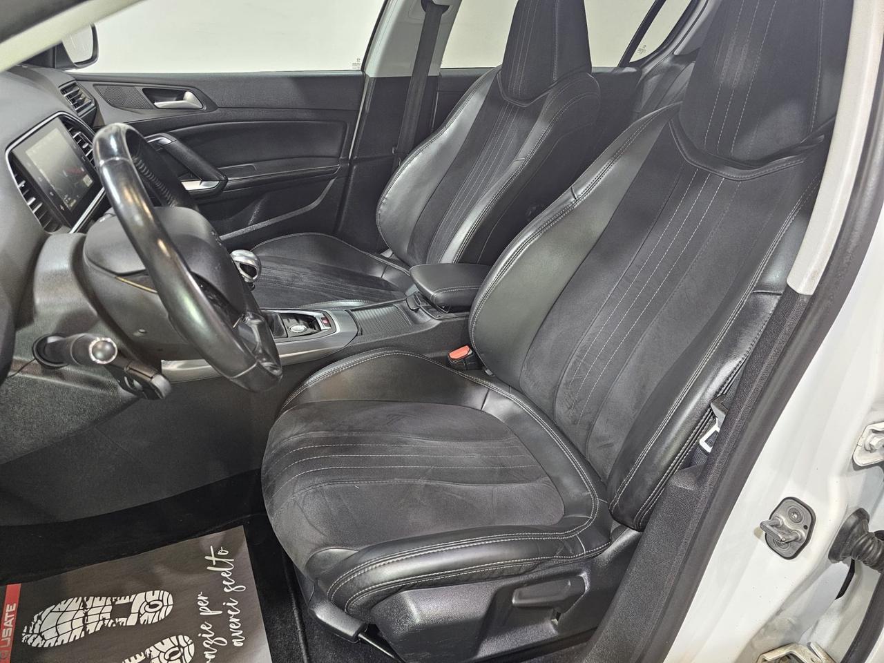 Peugeot 308 BlueHDi 120 S&S Allure