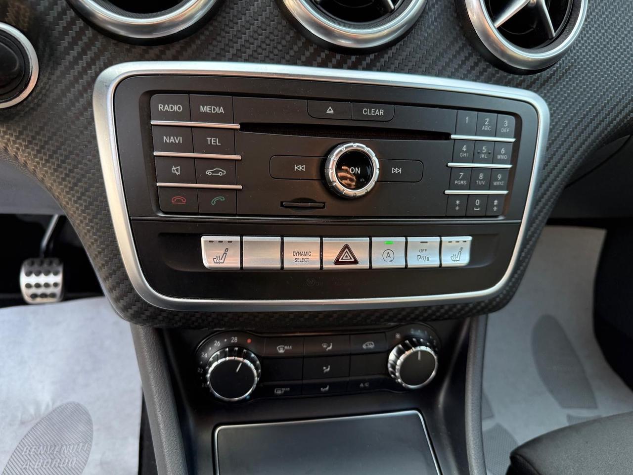 Mercedes-benz A 200d Premium AMG UNICO PROPRIETARIO
