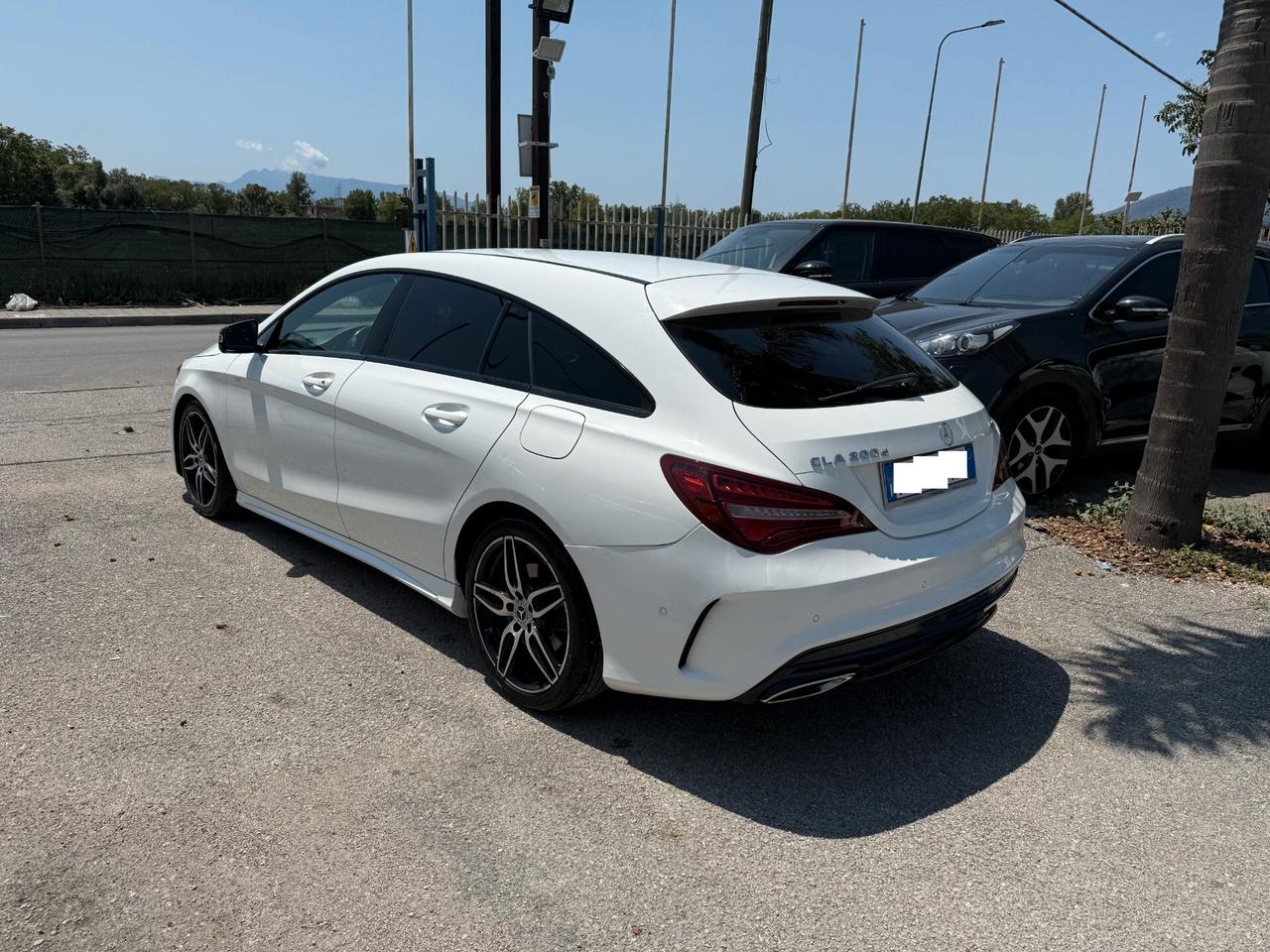 Mercedes CLA 200d SW 4Matic Automatic Premium AMG - 2019