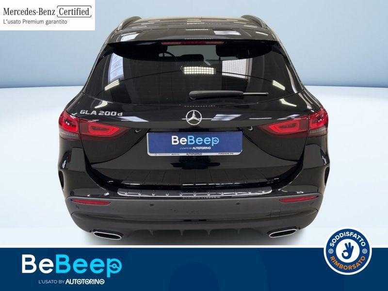 Mercedes-Benz GLA 200 D PREMIUM AUTO