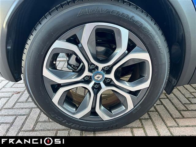 RENAULT Captur E-TECH Hybrid 145 INTENS