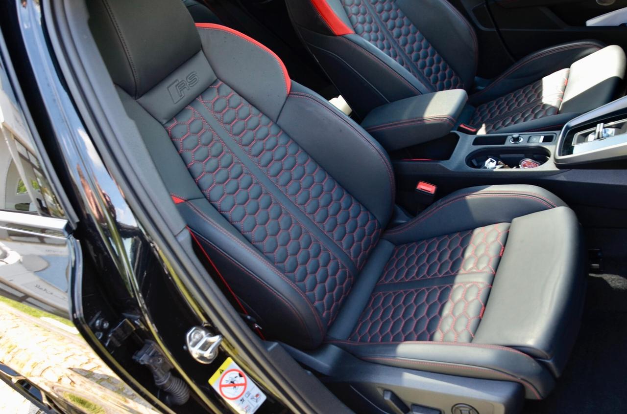 AUDI RS3 SPORTBACK 2.5 TFSI QUATTRO 400cv S-TRONIC, BOLLO E SUPER 2/27, UNICOPROPRIETARIO, TETTO, DYNAMIC PACK, MILLTEK, MATRIX, PERMUTE