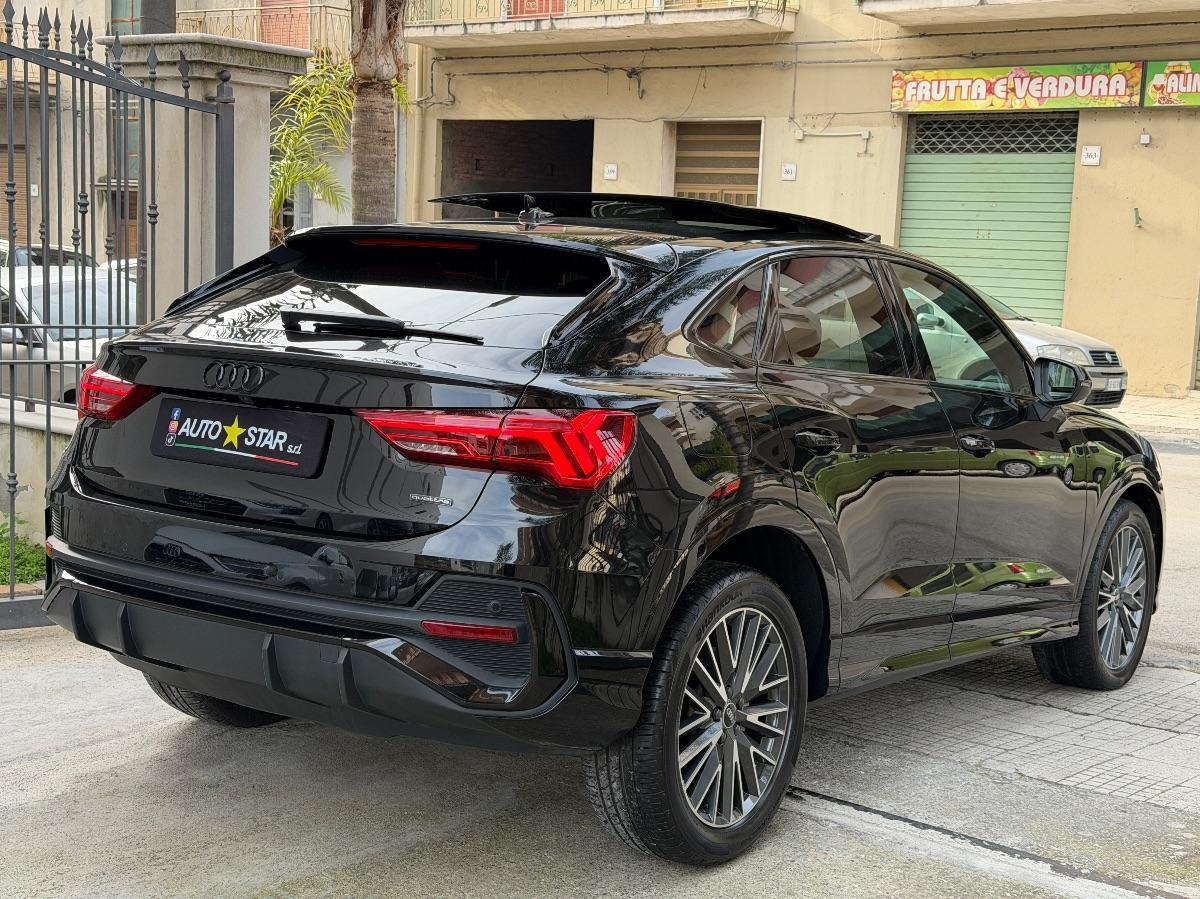 Audi Q3 Sportback 40 TDI Quattro S-line Identity Black 200 CV