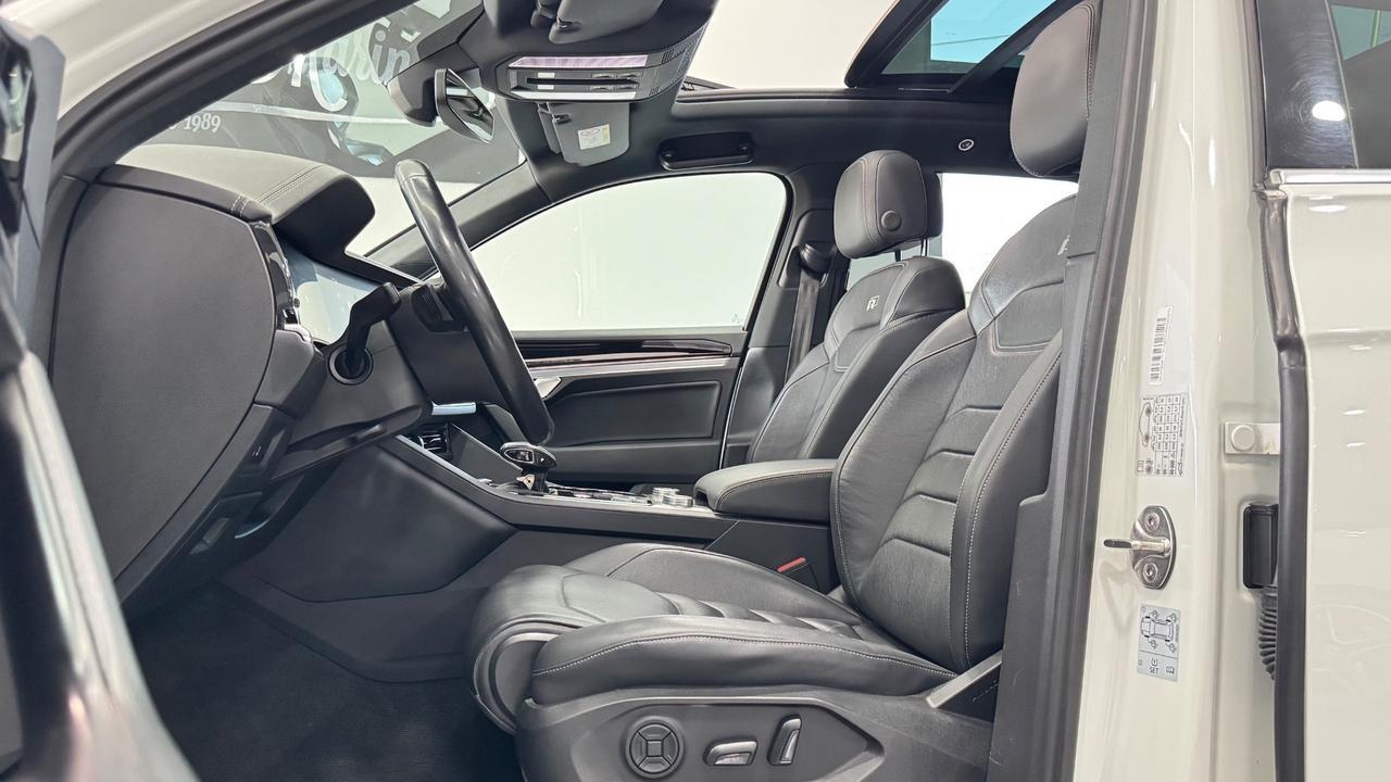 Volkswagen Touareg 3.0 V6 TDI SCR R-Line
