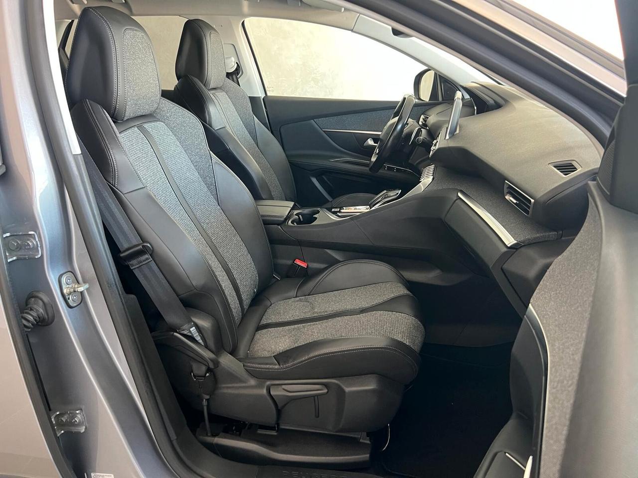 Peugeot 3008 BlueHDi 130 S&S EAT8 Allure 2019