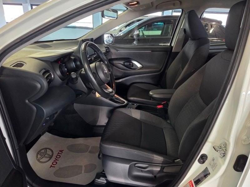 Toyota Yaris 4ª serie 1.5 Hybrid 5 porte Trend