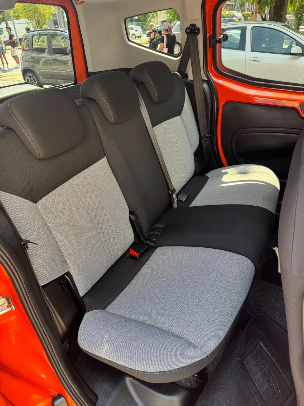 Fiat Qubo 1.4 77 CV Lounge Unicoproprietario