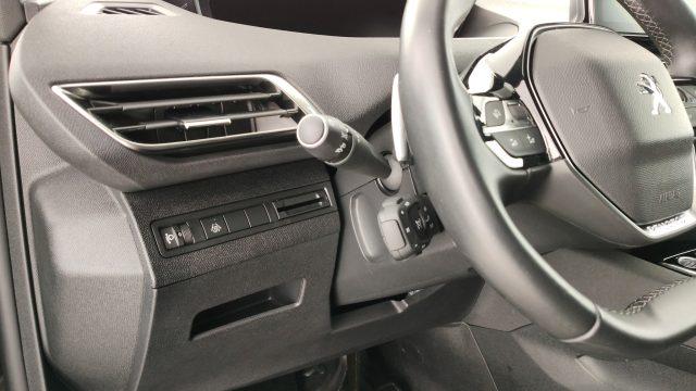 PEUGEOT 3008 BlueHDi 130 S&S EAT8 Allure Pack