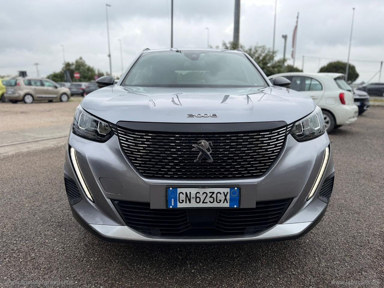 PEUGEOT 2008 PureTech 100 S&S Allure Pack