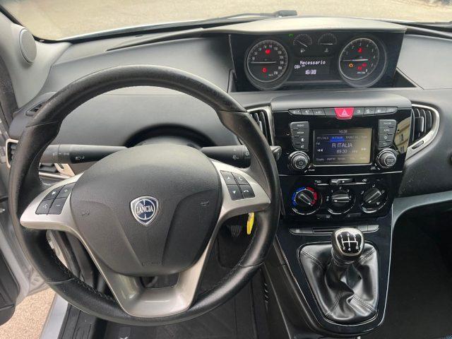 LANCIA Ypsilon 1.2 69 CV 5 porte Gold