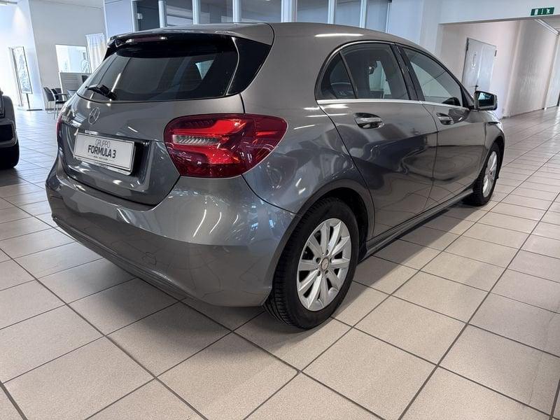 Mercedes-Benz Classe A A 180 d Business