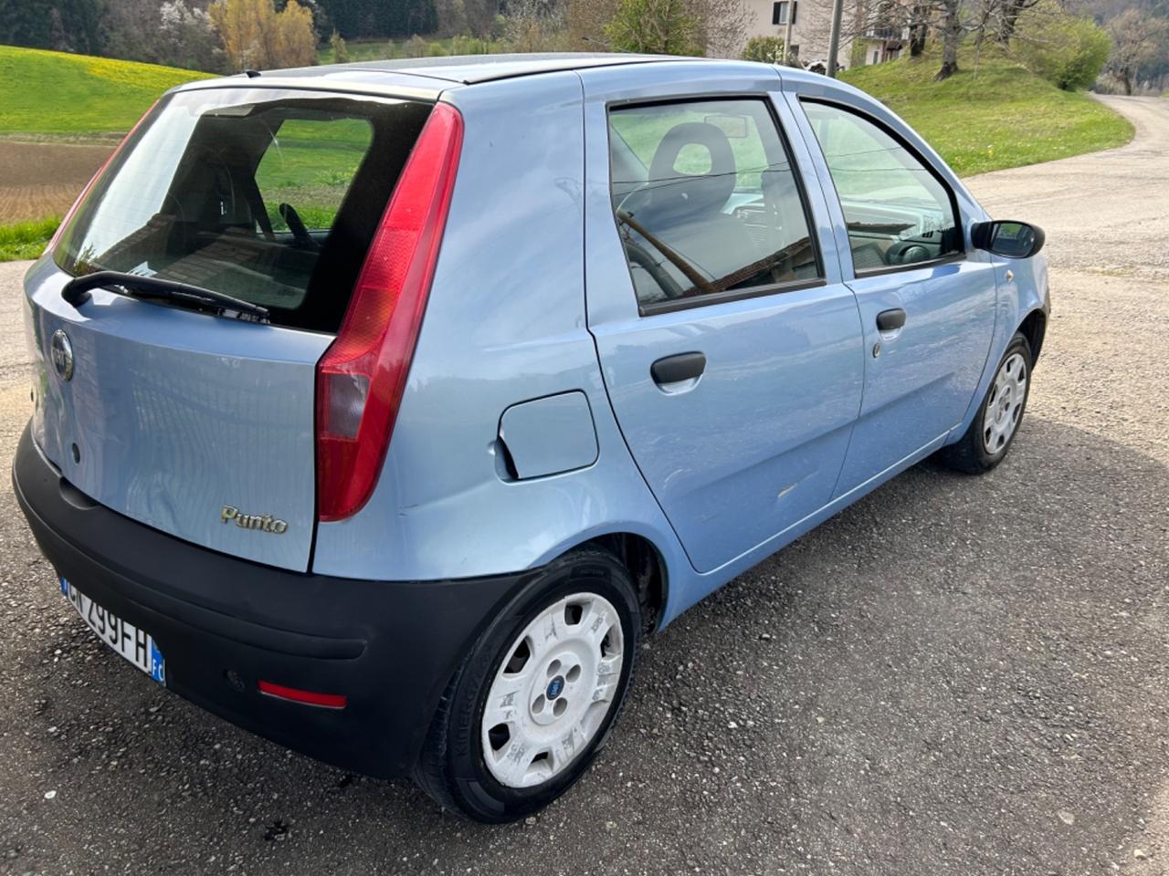 Fiat Punto benzina/metano ok NEOPATENTATI