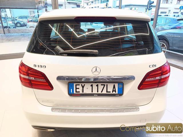 MERCEDES-BENZ B 180 d Premium