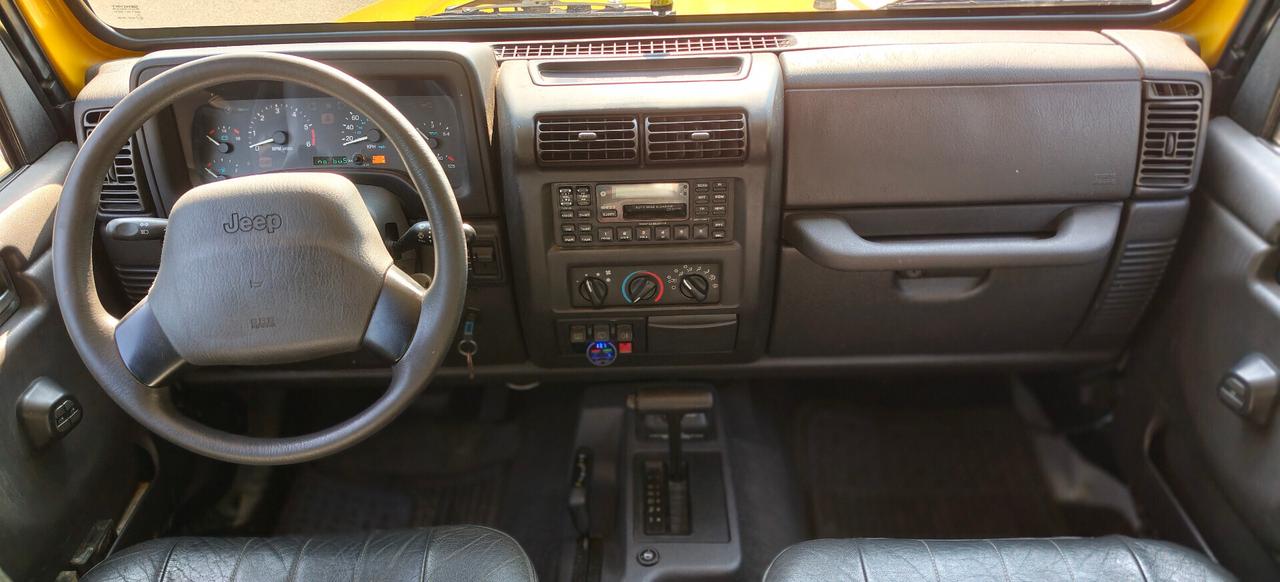 Jeep Wrangler 4.0 GPL Aut 4 posti
