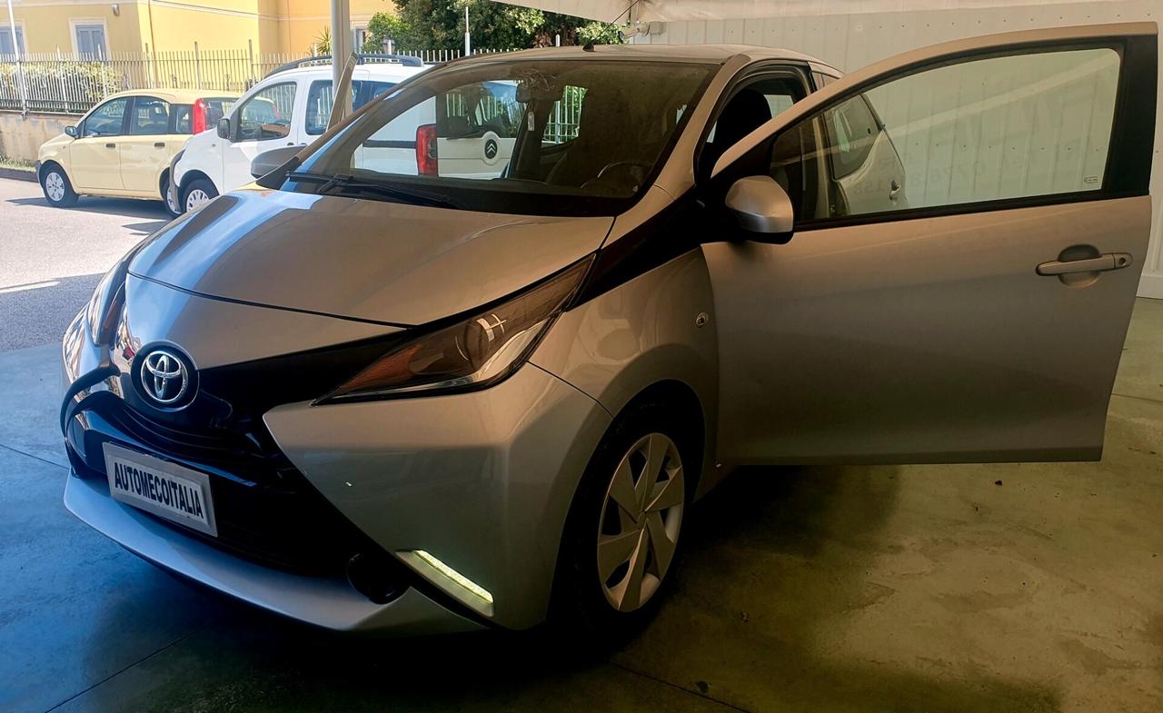 Toyota Aygo 1.0 BENZ -2015 - KM: 92 MILA!!!