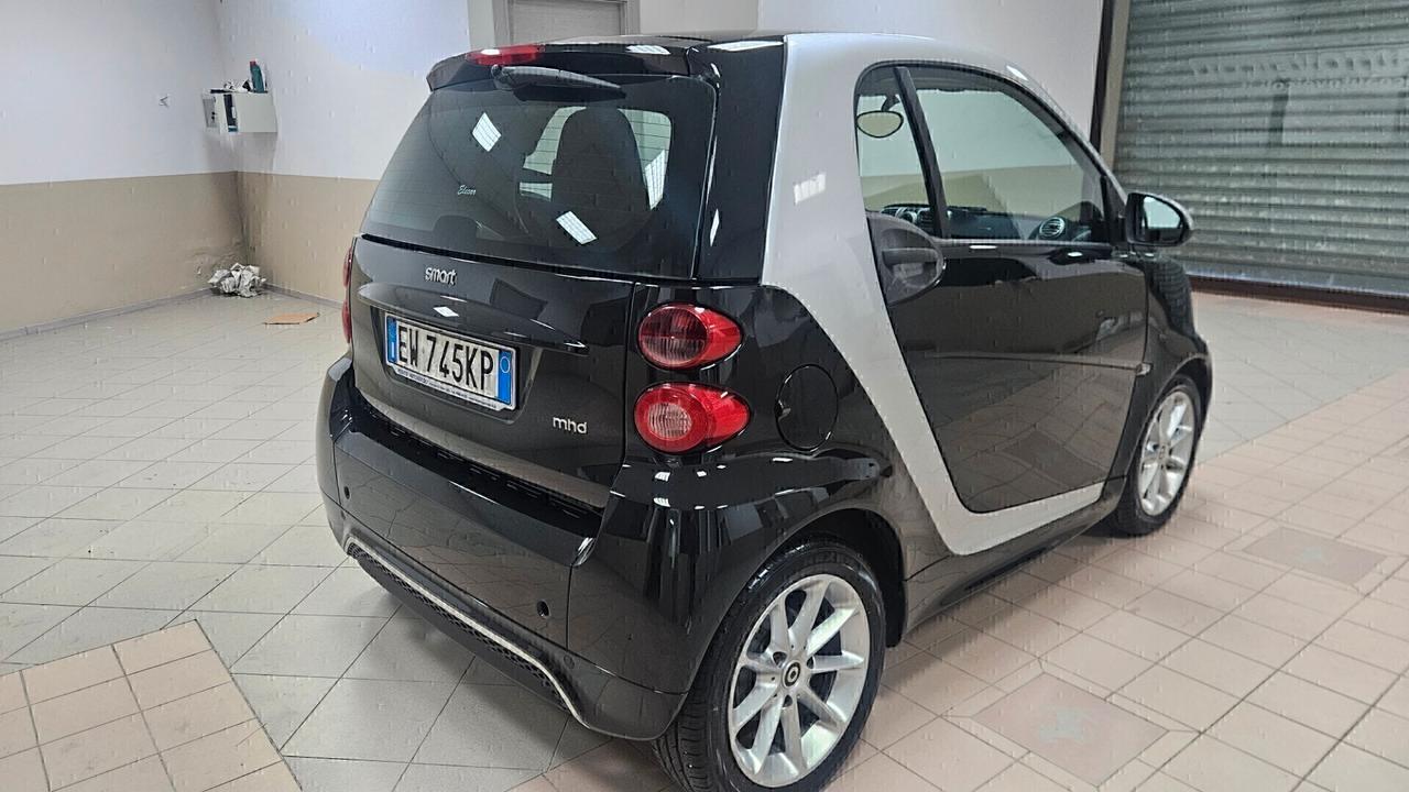 Smart ForTwo 1000 52 kW MHD coupé pulse