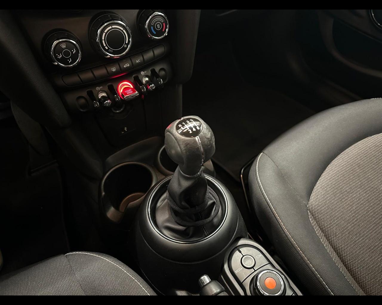 MINI Mini 5 porte (F55) - Mini 1.5 One 75 CV 5 porte