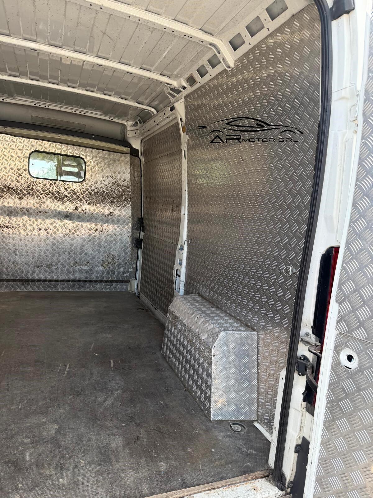 Peugeot BOXER 2.2 130 CV