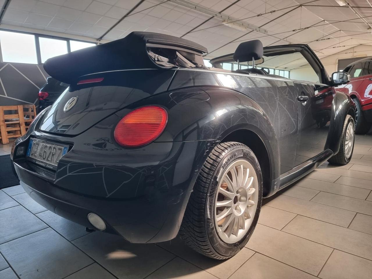 Volkswagen New Beetle 1.9 TDI 101 CV Cabrio