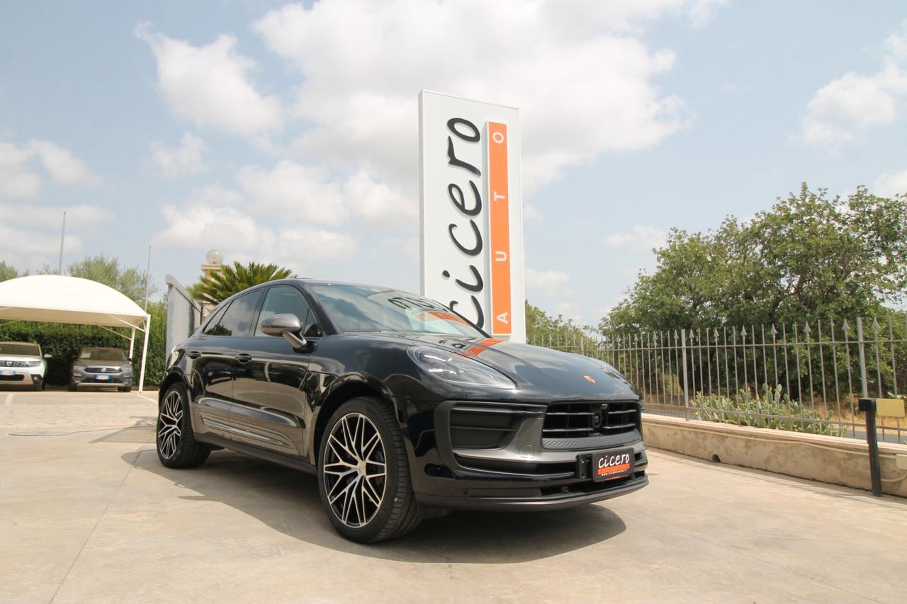 Porsche Macan 2.0 T 265cv PDK | Tetto-21"-Chrono-360°|2023