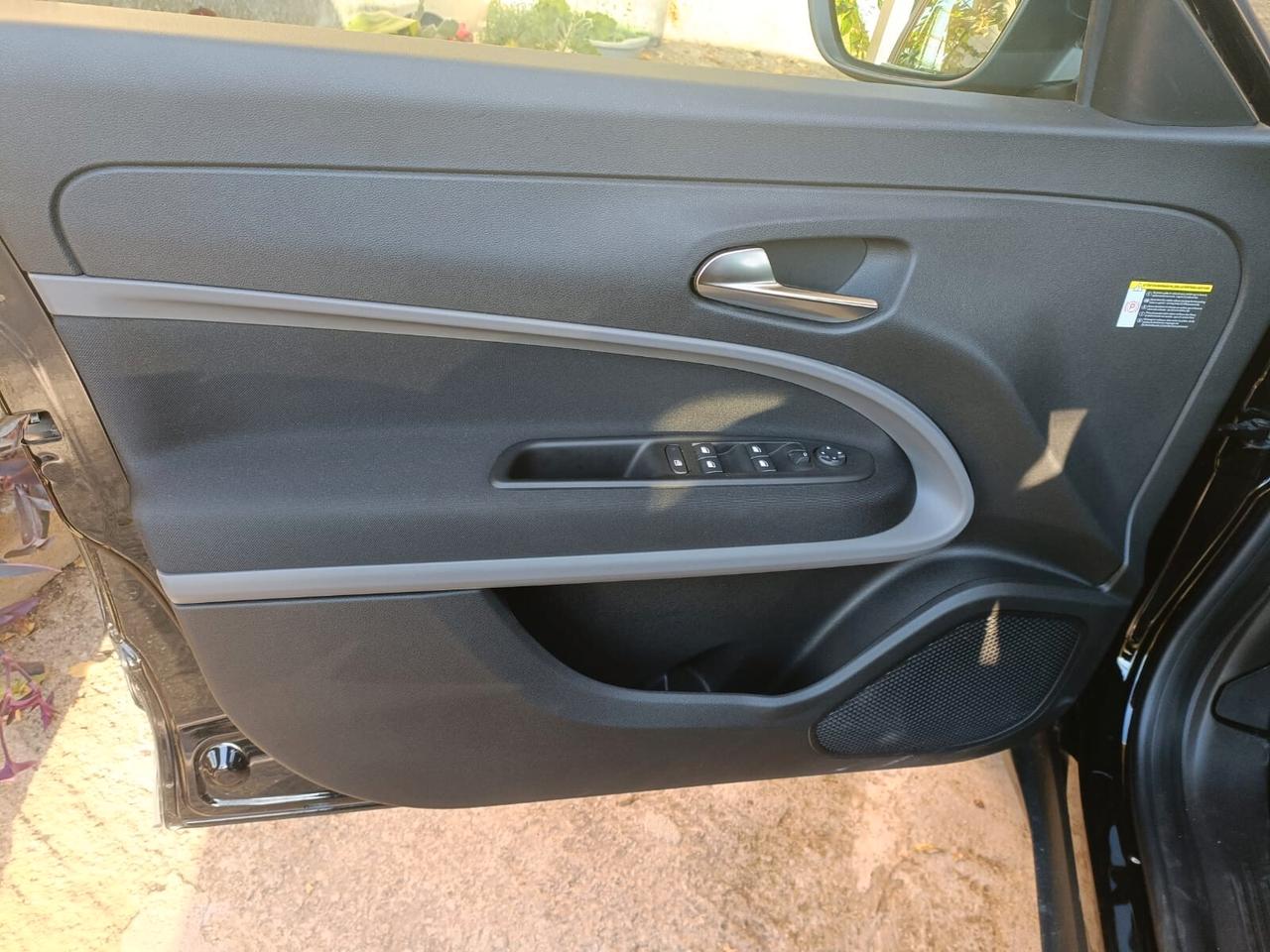 Jeep Avenger 1.2 Turbo 100 CV MHEV Altitude