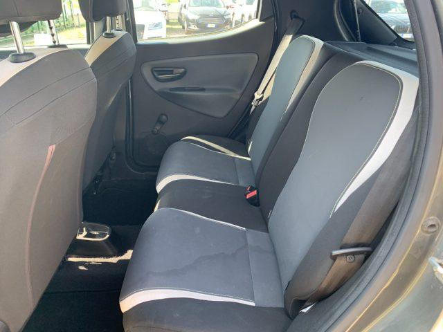 LANCIA Ypsilon 1.2 69 CV 5 porte Platinum