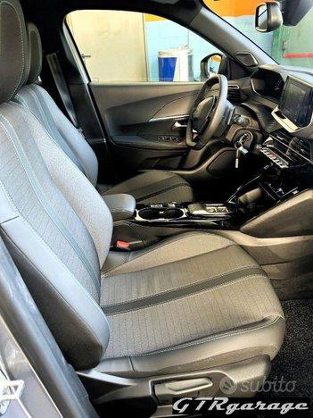 PEUGEOT 2008 130 S&S EAT8 Allure Pack