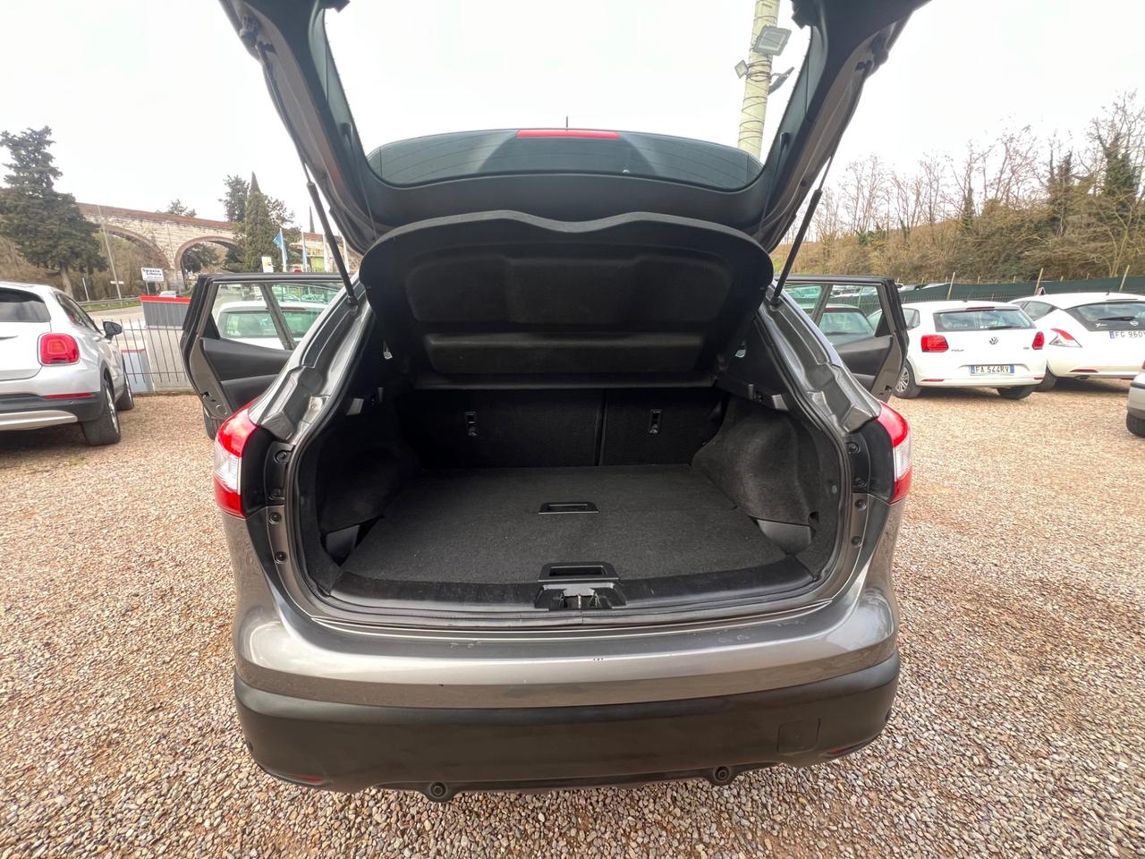 Nissan Qashqai 1.5 dCi DPF Acenta
