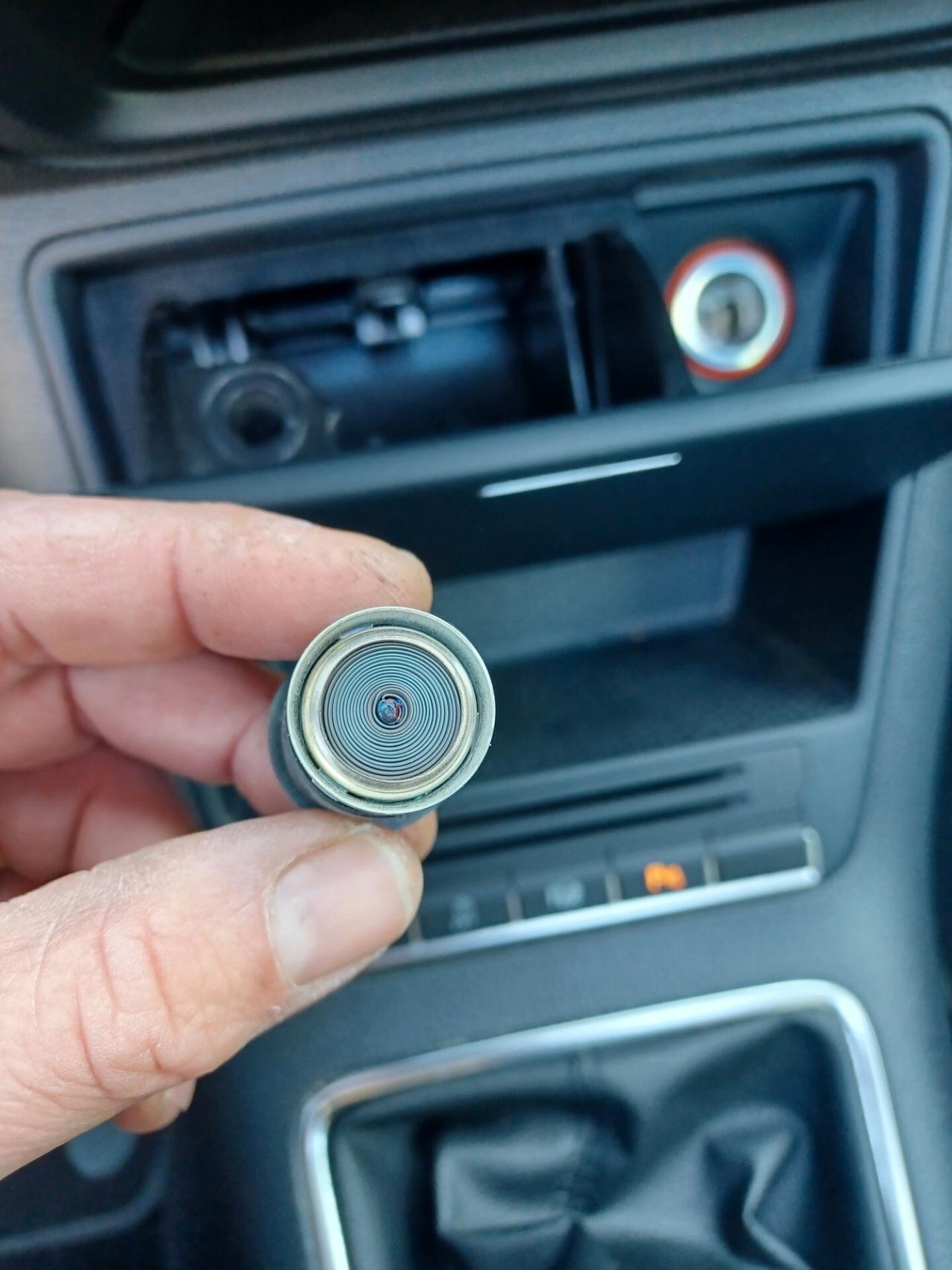 Volkswagen Tiguan 2.0 TDI 140 CV Sport & Style BlueMotion Technology