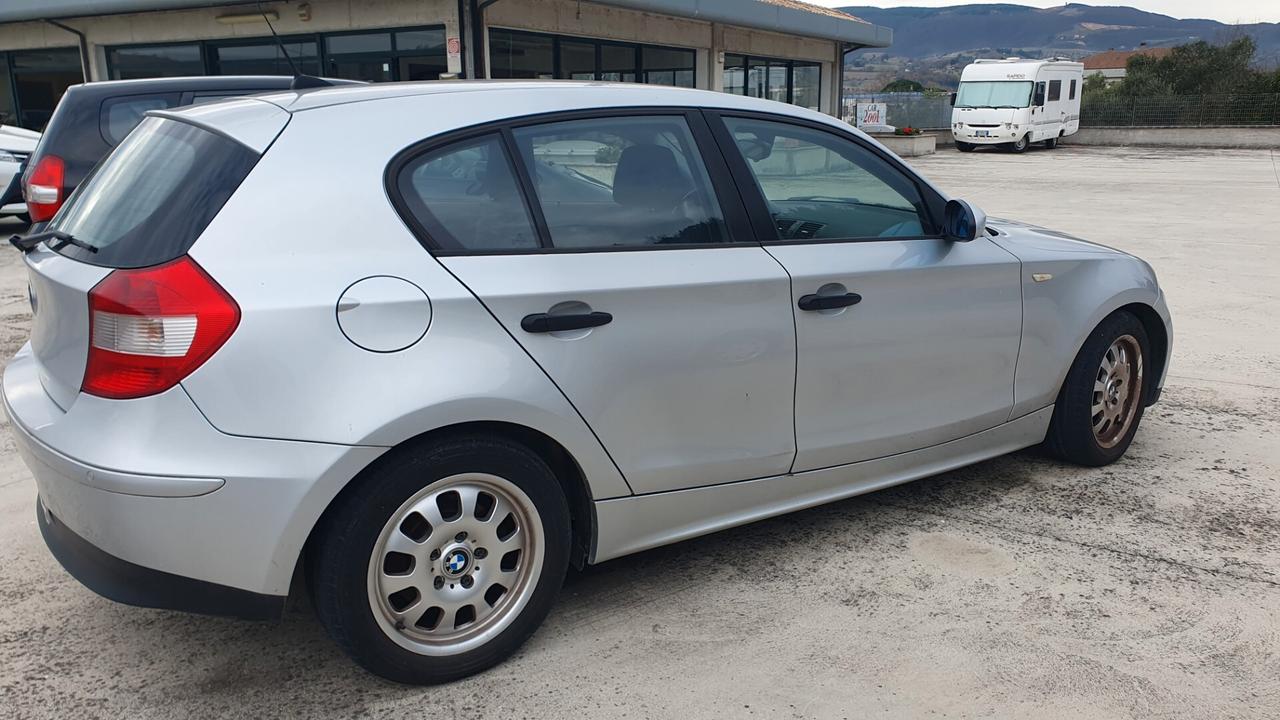 Bmw 116i cat 5 porte Eletta metano