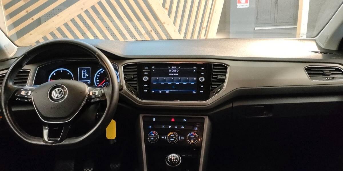 Volkswagen T-Roc 1.6 tdi Business