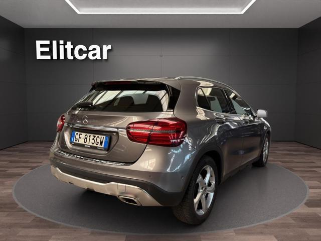 MERCEDES-BENZ GLA 180 Sport