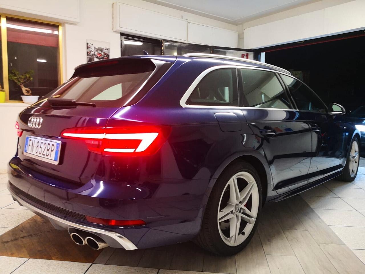 Audi S4 Avant 3.0 TFSI 353cv quattro tiptronic FULL IVA ESPOSTA