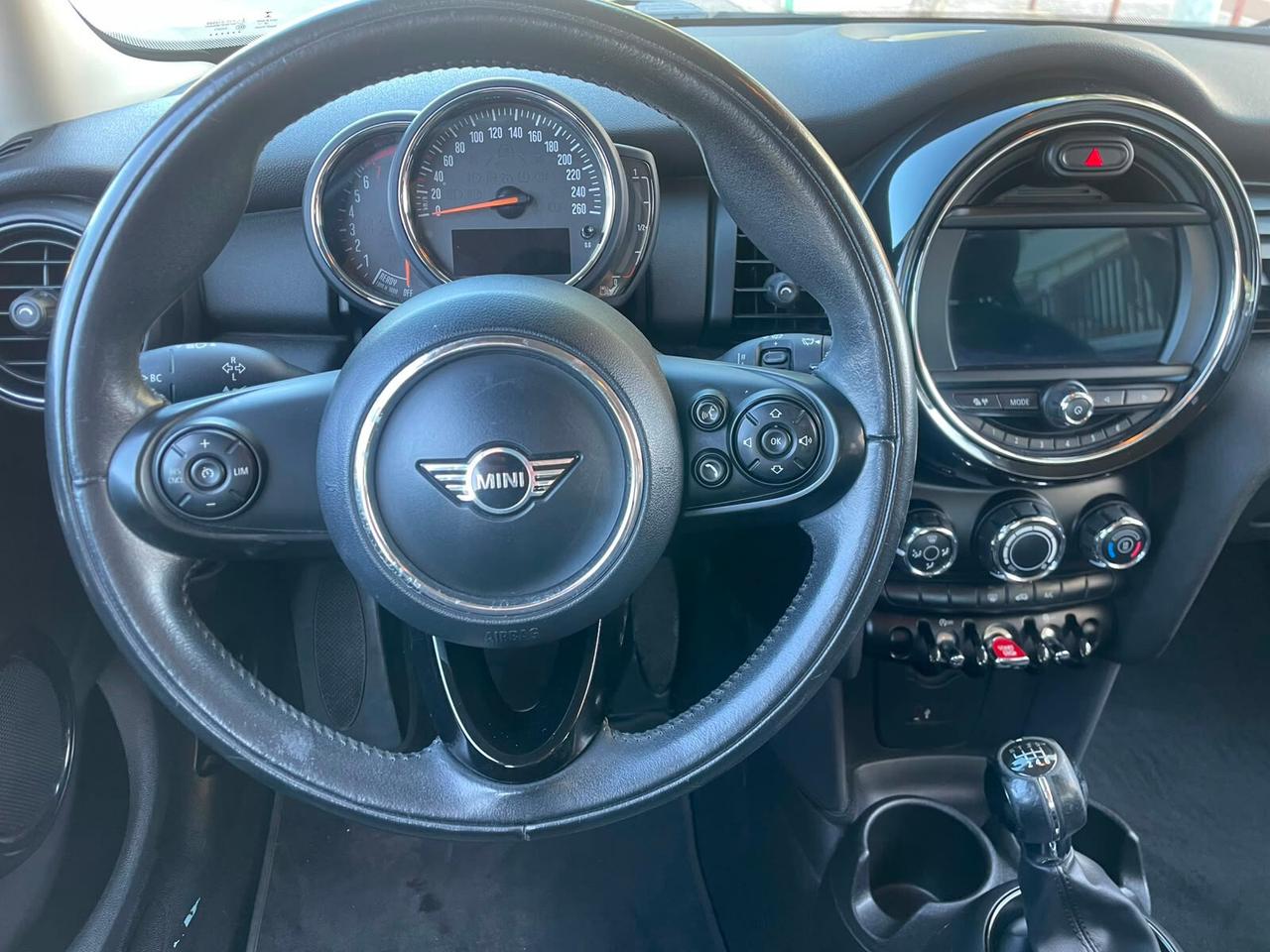 Mini 1.5 Cooper ONE unipro