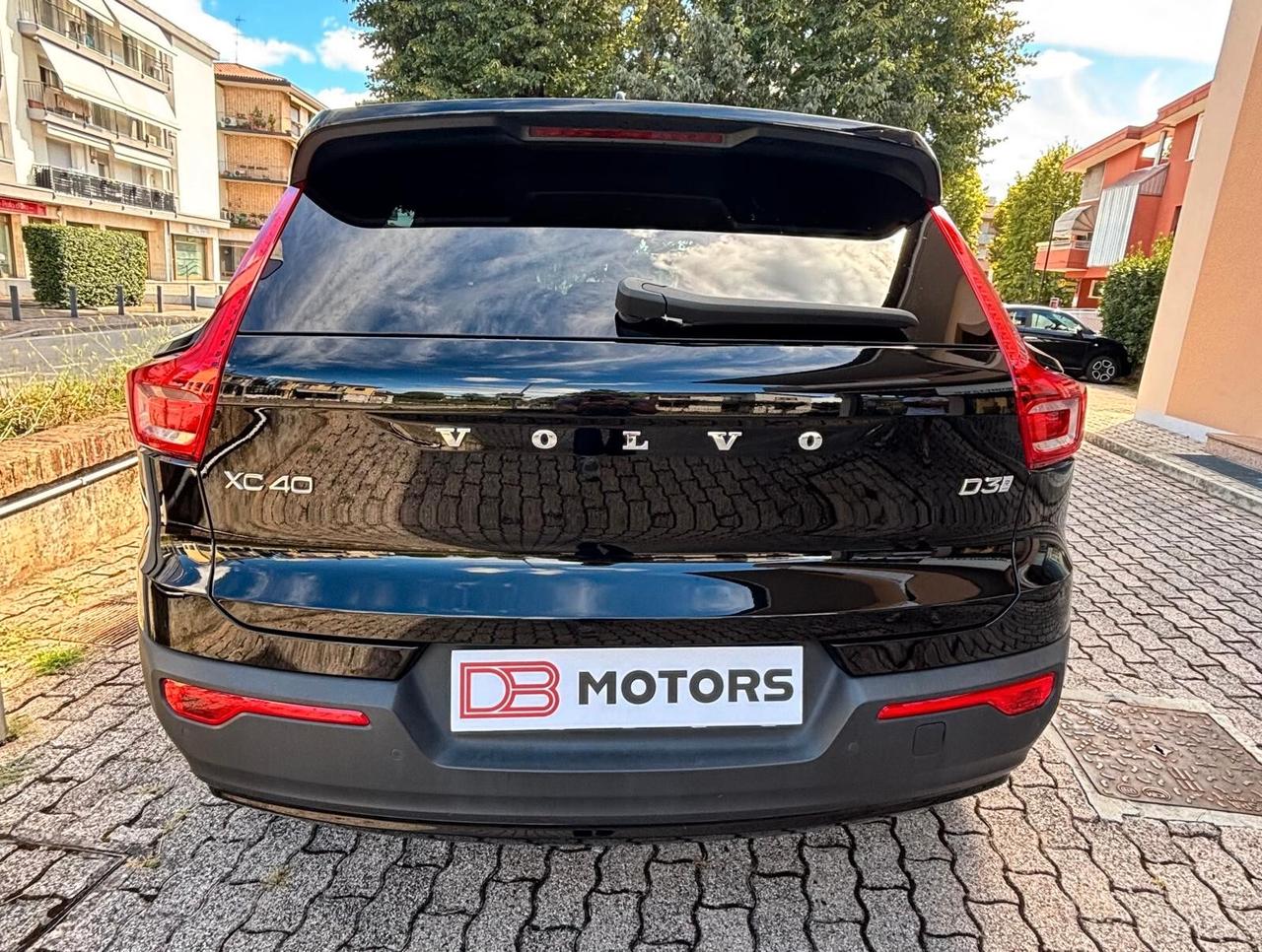 Volvo XC40 D3 R-design