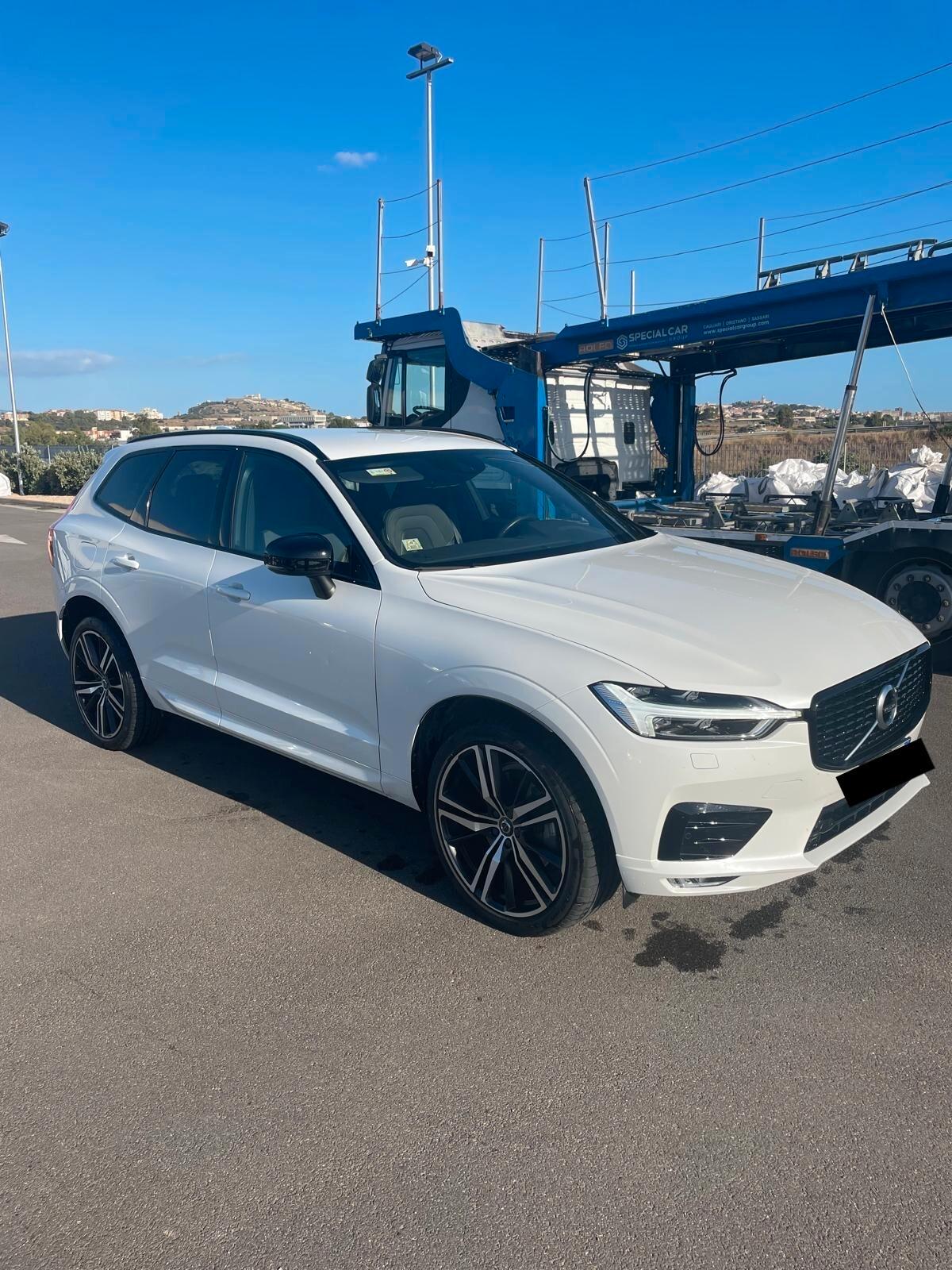 Volvo XC 60 XC60 B4 (d) AWD Geartronic R-design