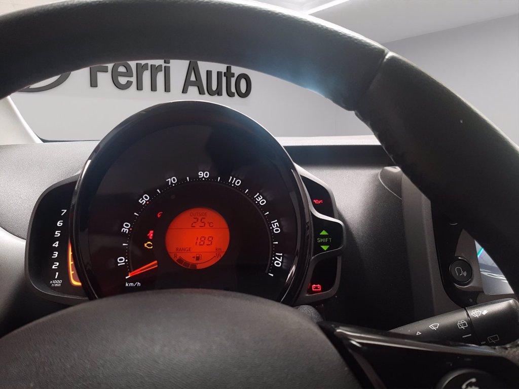 TOYOTA Aygo 5p 1.0 x-play 72cv del 2019