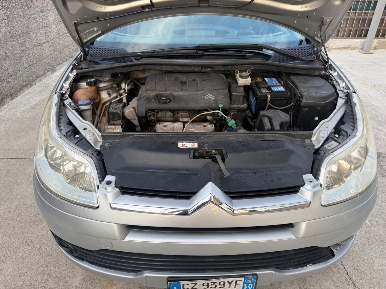CITROEN C4 1.4 BENZINA EURO4 NEOPATENTATI