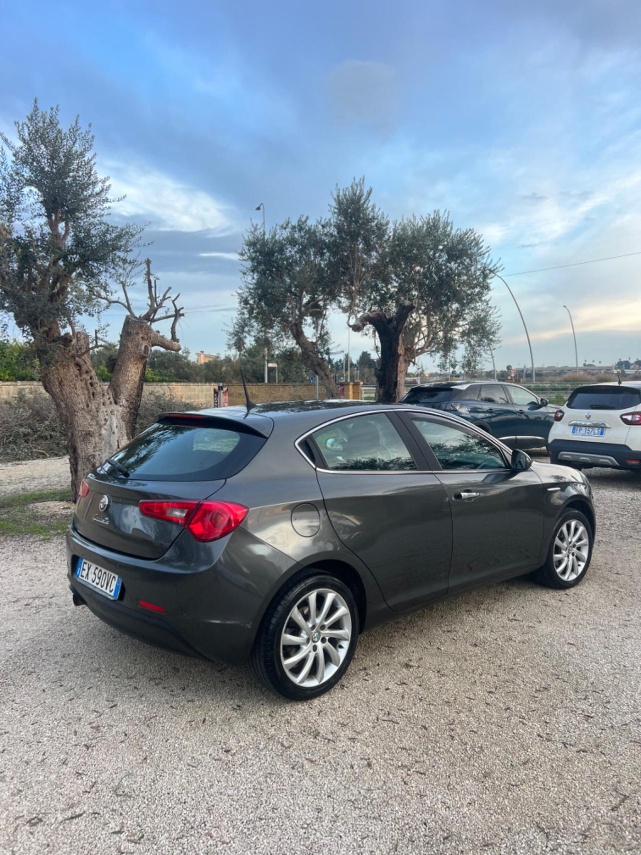 Alfa Romeo Giulietta 1.4 Turbo 120 CV GPL Distinctive