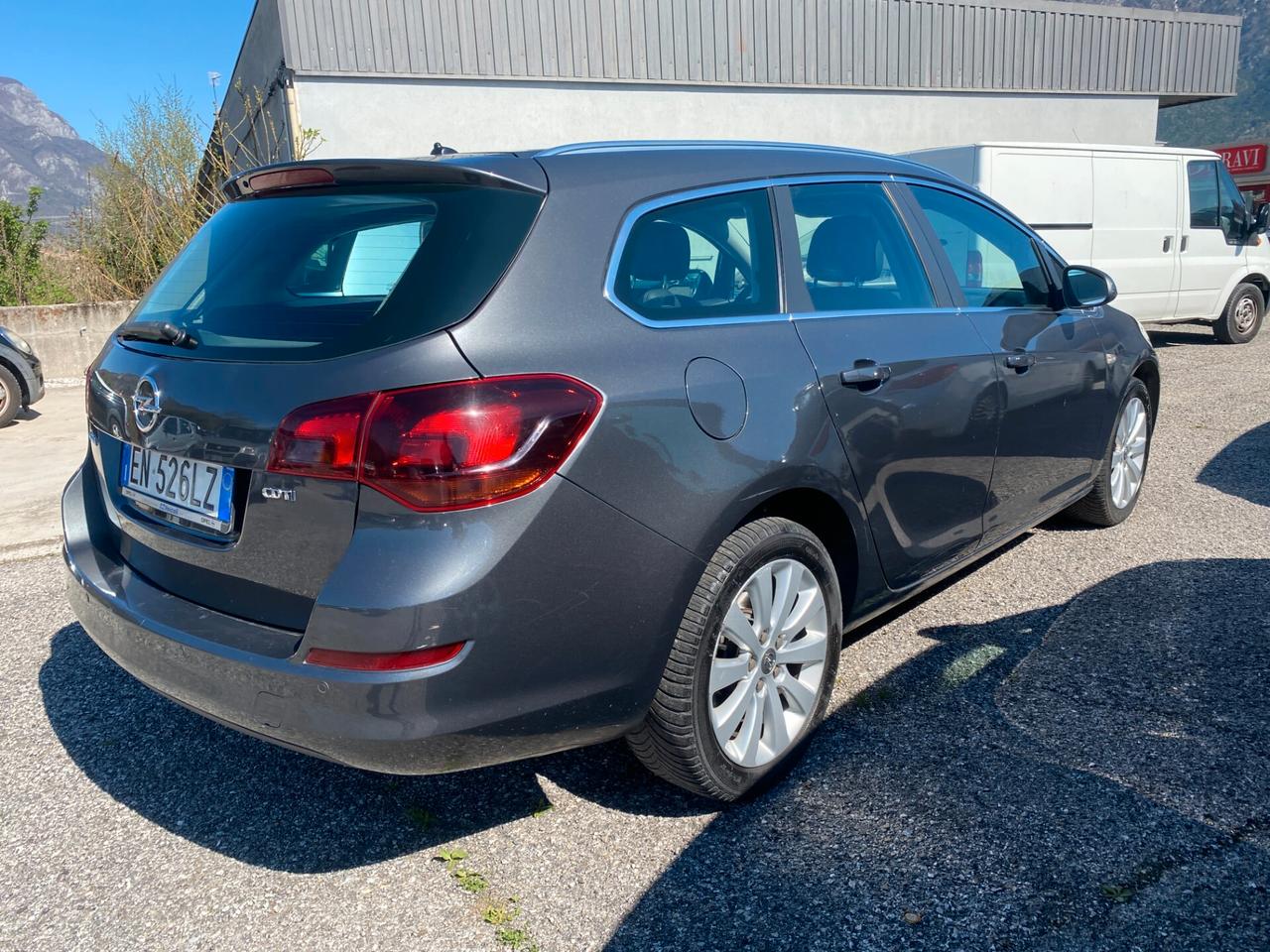 Opel Astra 1.7 CDTI 110CV Sports Tourer Cosmo