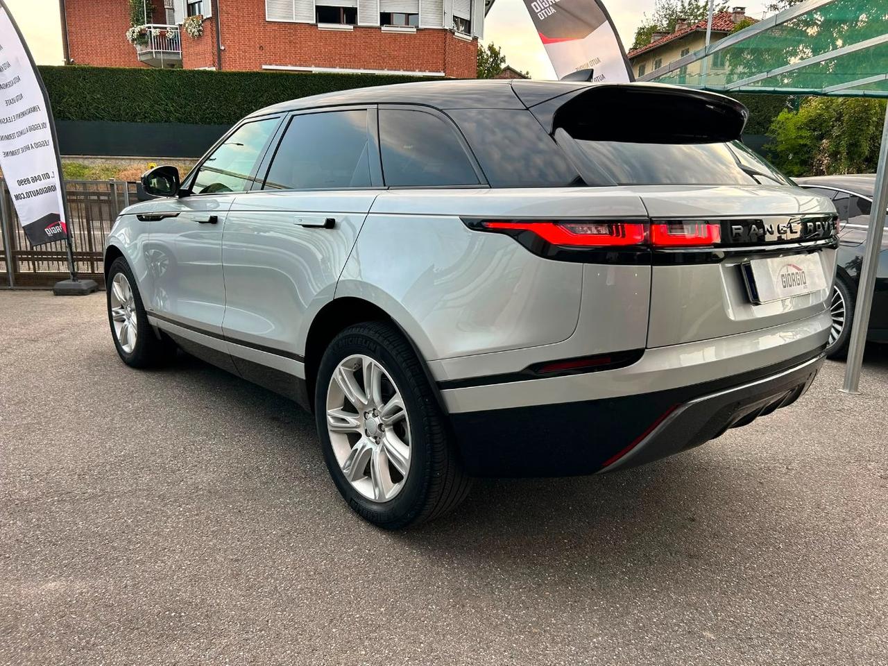 LAND ROVER Range Rover Velar 2.0D I4 240 CV R-Dynamic SE