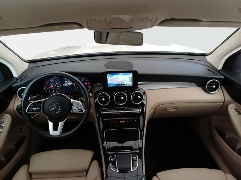 MERCEDES-BENZ GLC 300 d 4Matic Business Extra aut.