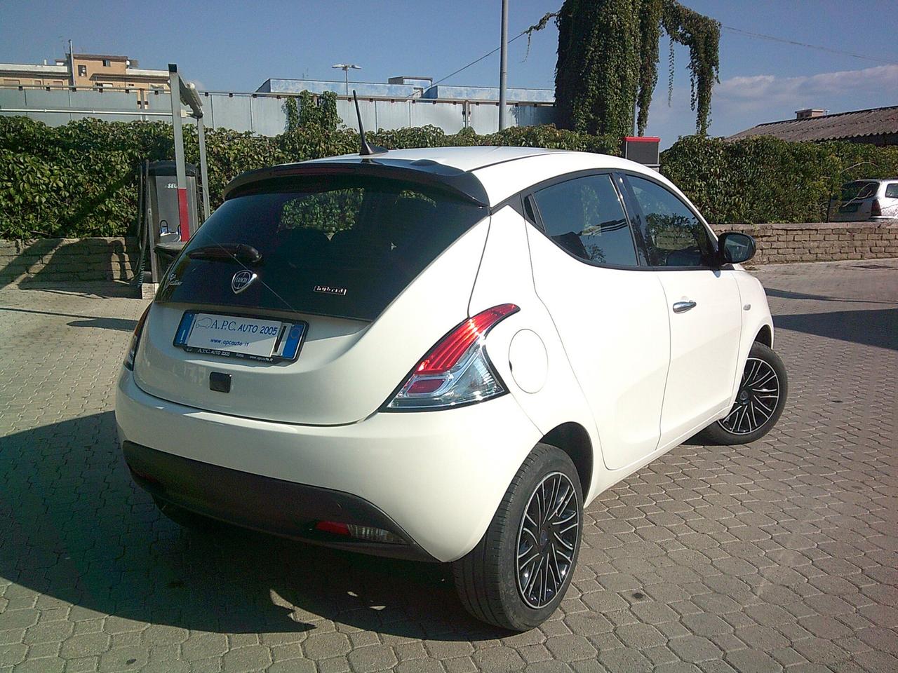 Lancia Ypsilon 1.0 FireFly 5 porte S&S Hybrid Gold*Prezzo Reale*