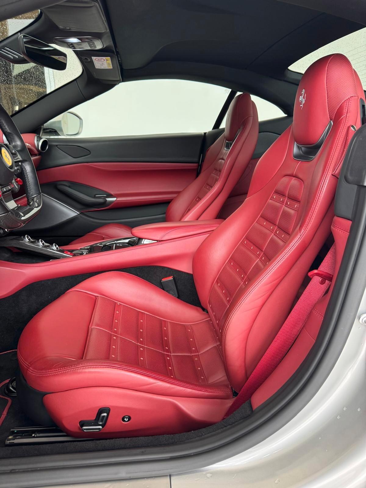 Ferrari Portofino (Freni Carboceramici)