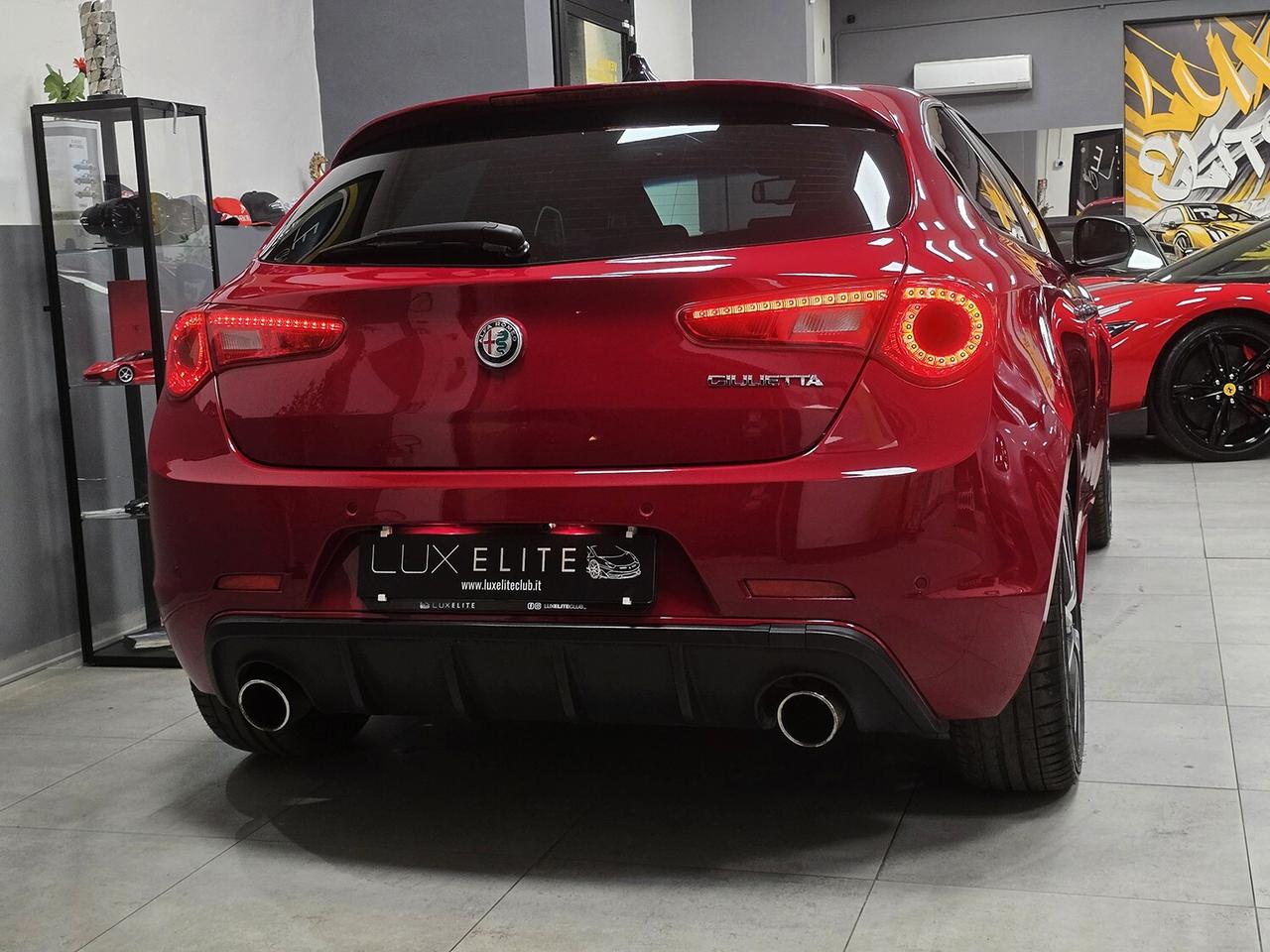 Alfa Romeo Giulietta III 1750 Turbo Veloce 240cv tct ROSSO ALFA_ SERVICE BOOK _ GARANZIA 12 MESI AUDIO BOSE